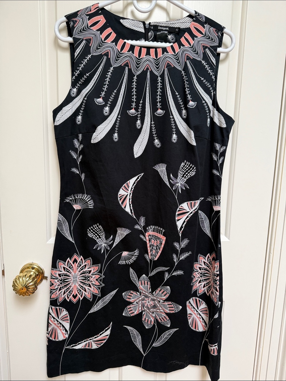 Desigual sz 42 Kira Black feathers & flowers dress black peachy-pink 98% cotton